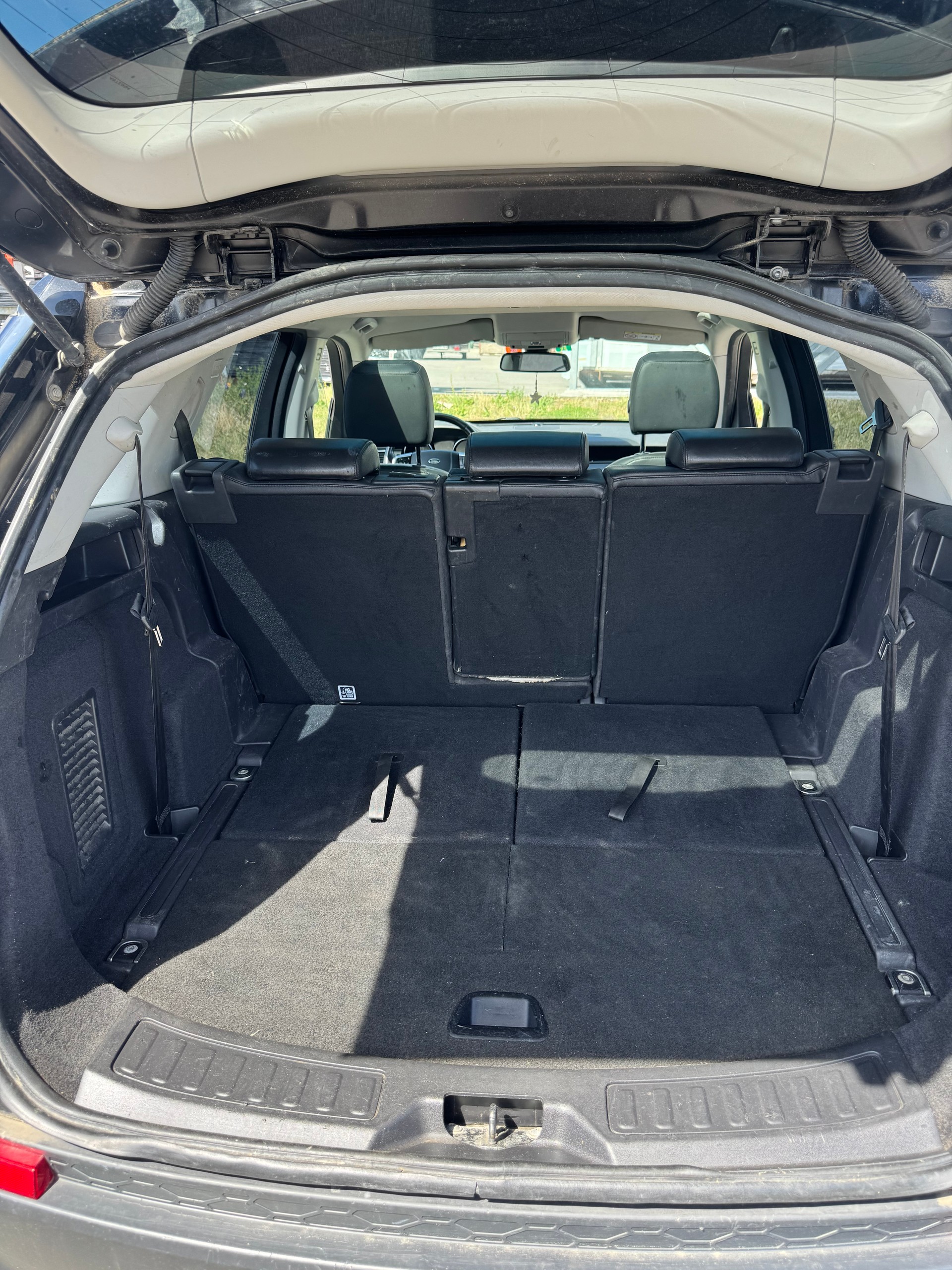 LAND ROVER Discovery Sport 2.0 TD4 Pure AT9-image-9