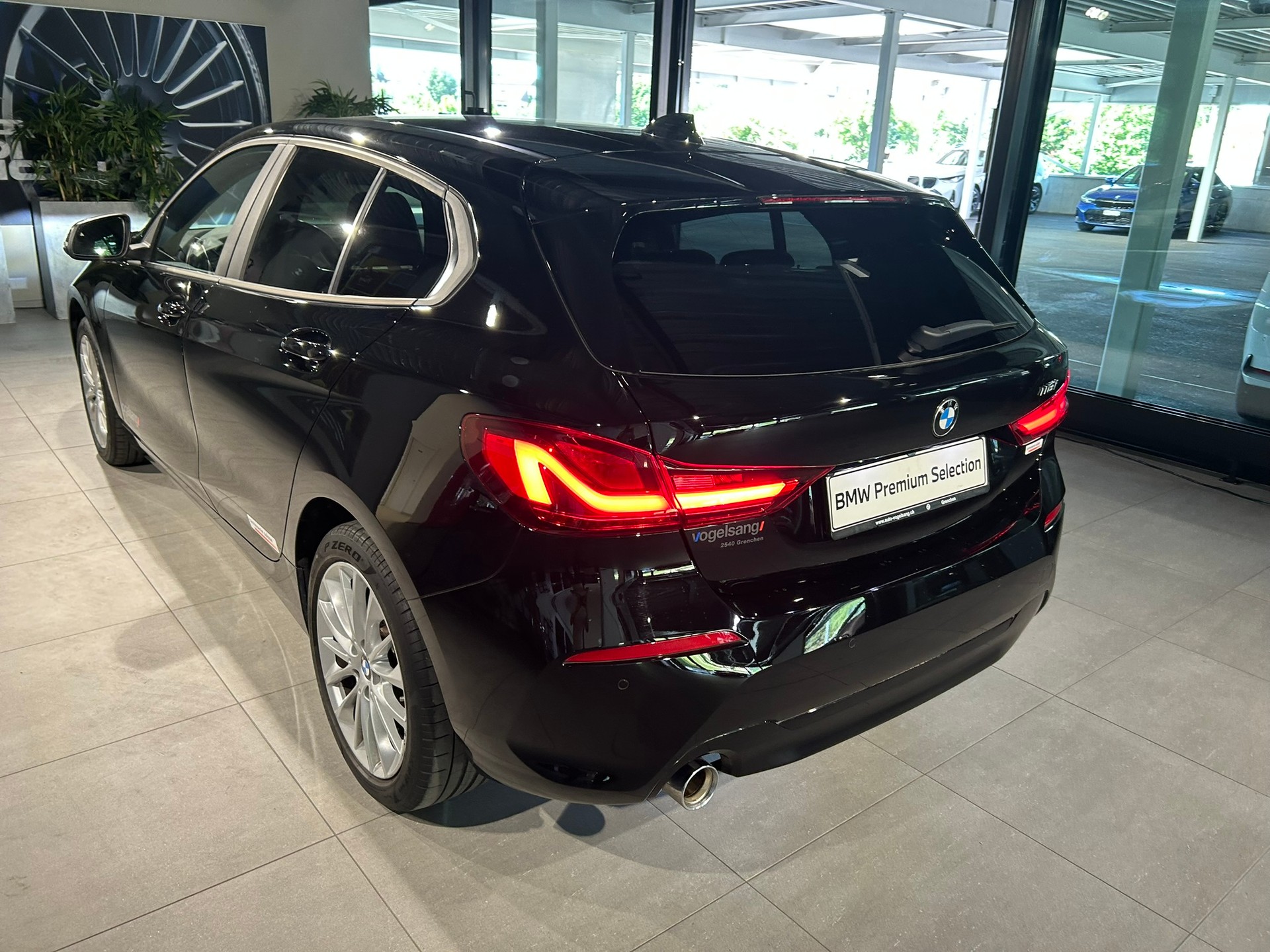 BMW 118i Steptronic-image-9