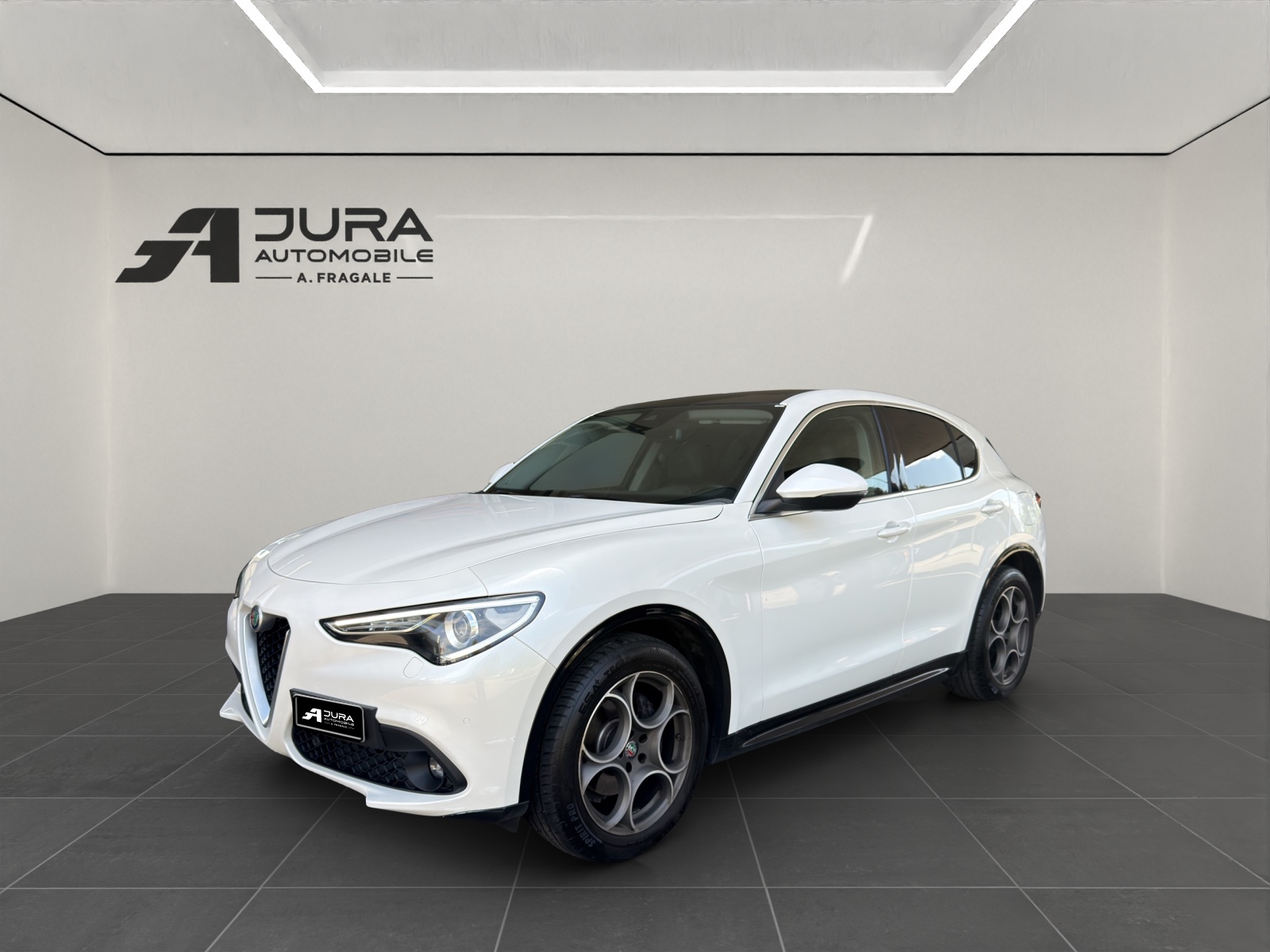 ALFA ROMEO Stelvio 2.2 D Q4 210 Ti-image-1