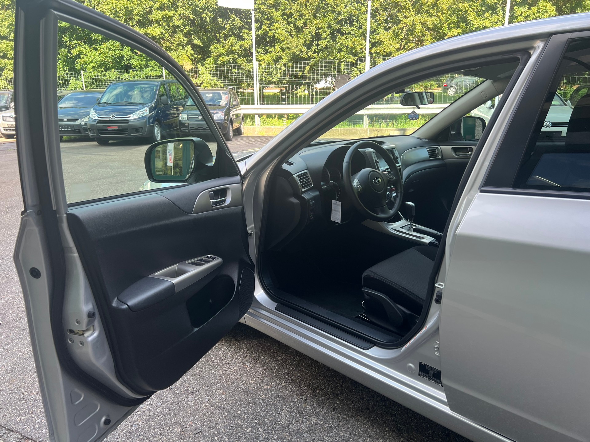 SUBARU Impreza 2.0R Swiss Automatic-image-4
