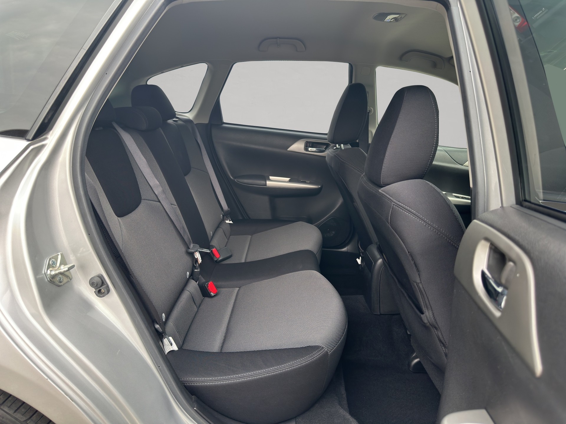 SUBARU Impreza 2.0R Swiss Automatic-image-12
