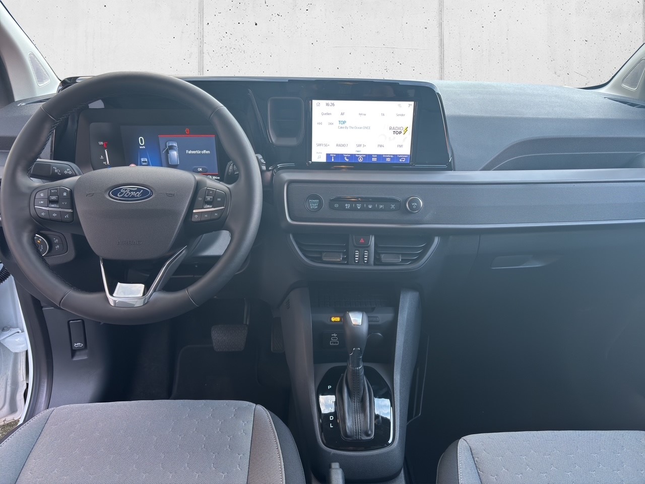 FORD Transit Tourneo Courier 1.0 EcoBoost Titanium-image-9