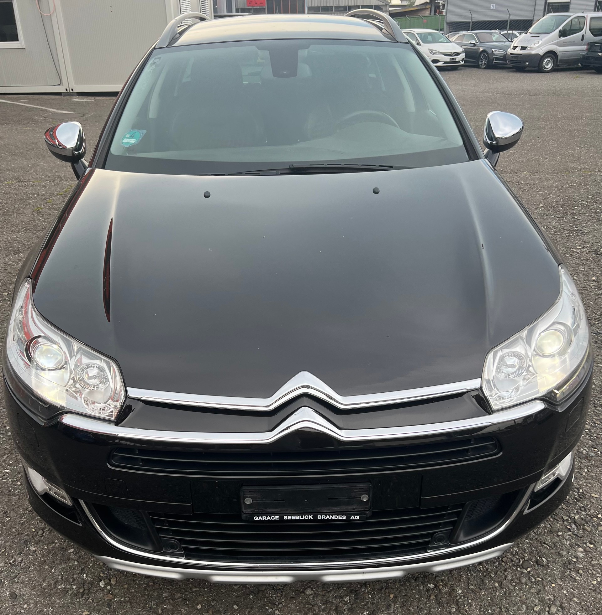 CITROEN C5 Tourer 2.2 HDi CrossTourer Automatic-image-11