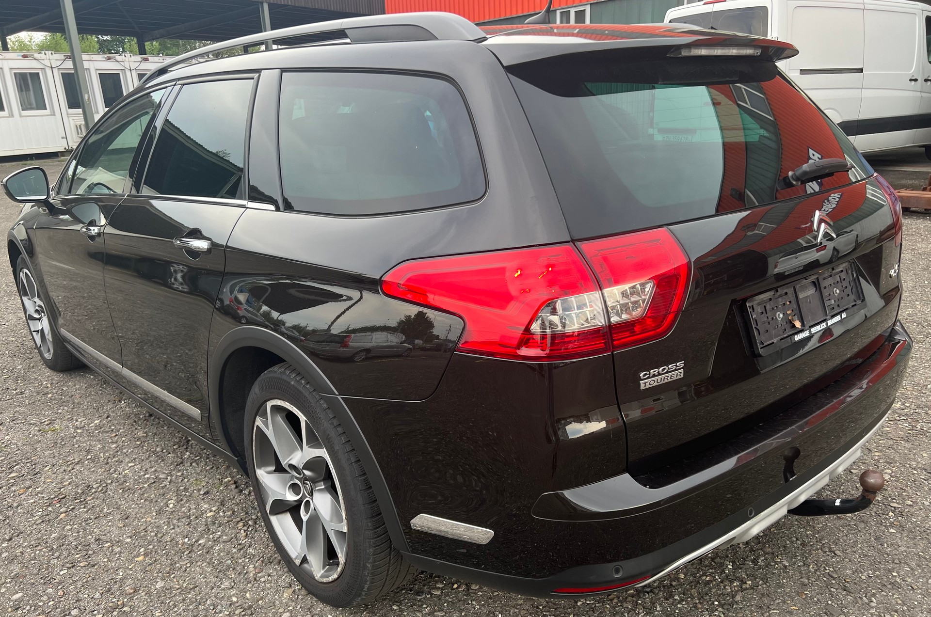 CITROEN C5 Tourer 2.2 HDi CrossTourer Automatic-image-1
