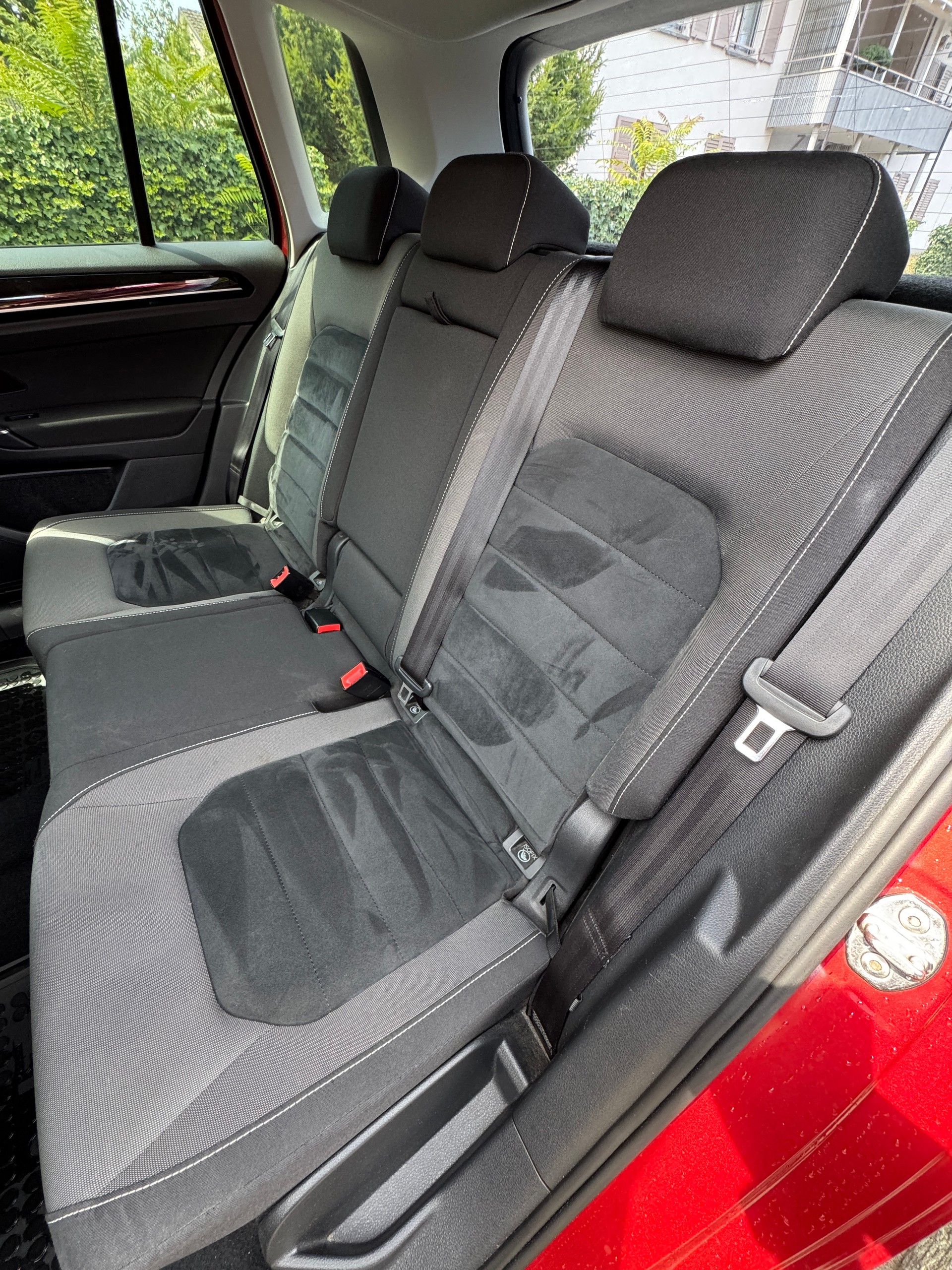 VW 2.0 TDI Highline / 4.6-5.5 Lt. Verbrauch / AHK / Handschaltung-image-2