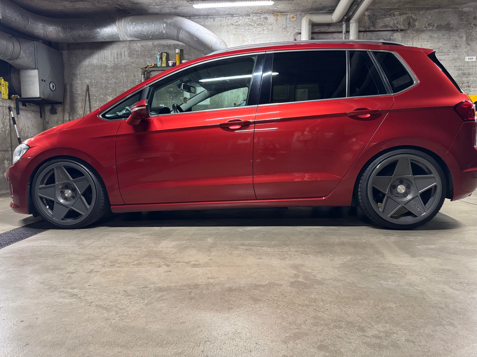 VW 2.0 TDI Highline / 4.6-5.5 Lt. Verbrauch / AHK / Handschaltung-image-7