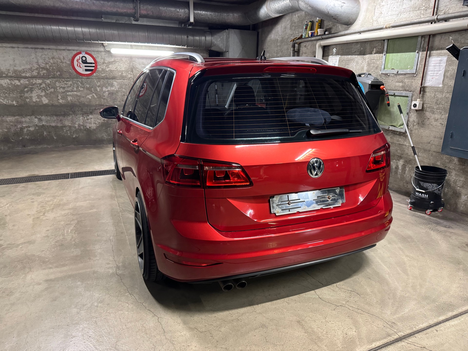 VW 2.0 TDI Highline / 4.6-5.5 Lt. Verbrauch / AHK / Handschaltung-image-9