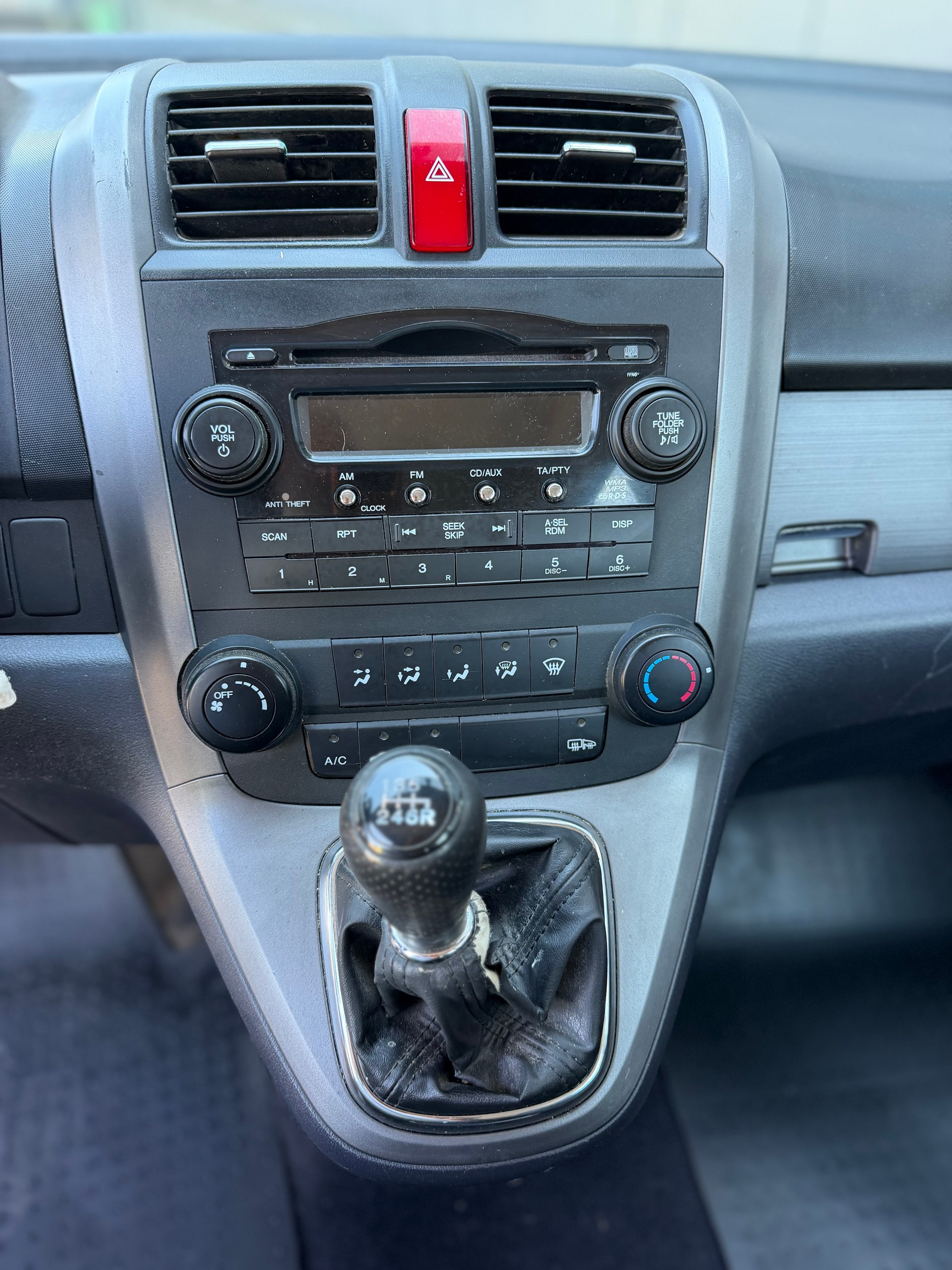 HONDA CR-V 2.0 4WD Elegance-image-17
