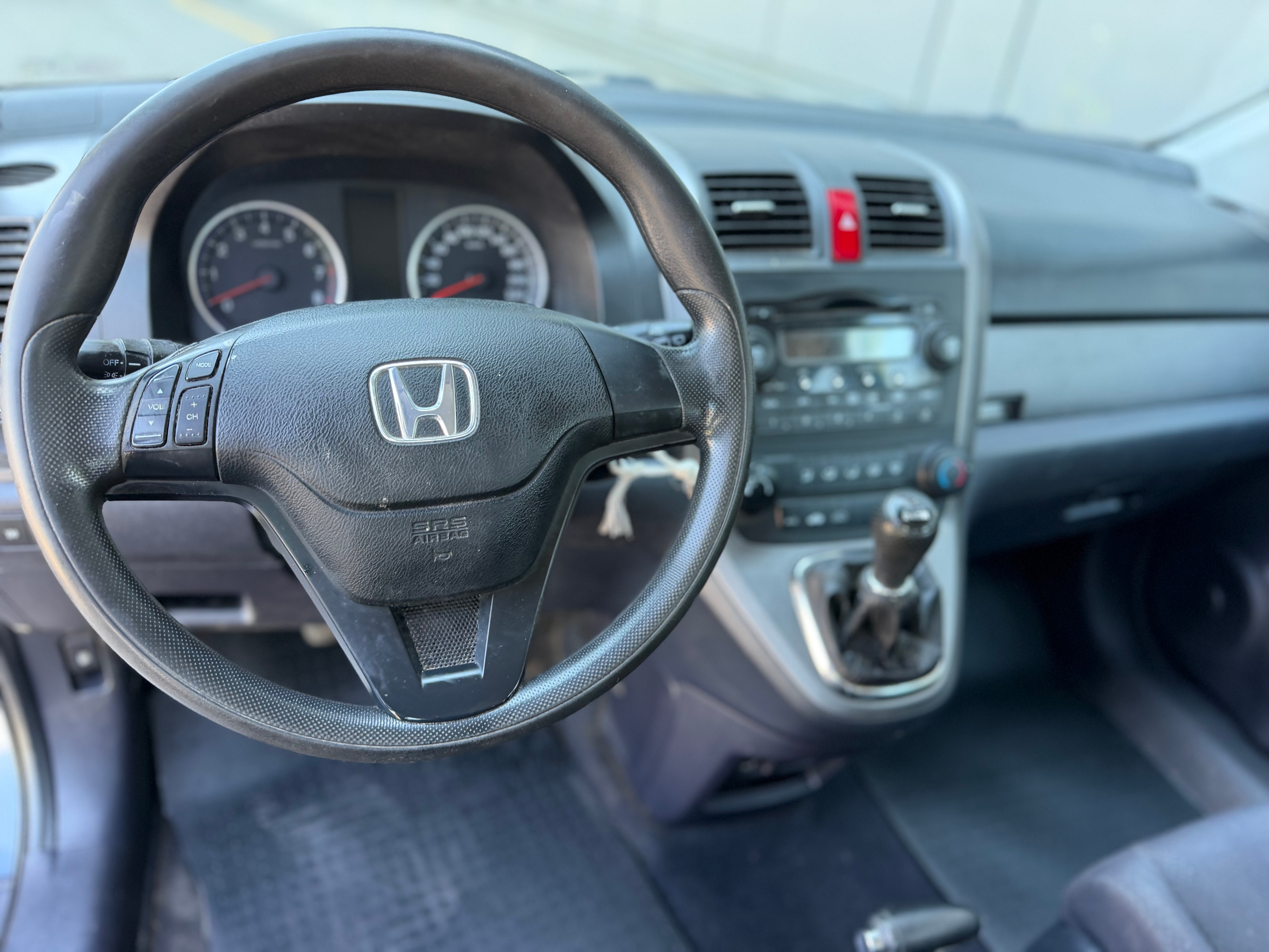 HONDA CR-V 2.0 4WD Elegance — slika 17