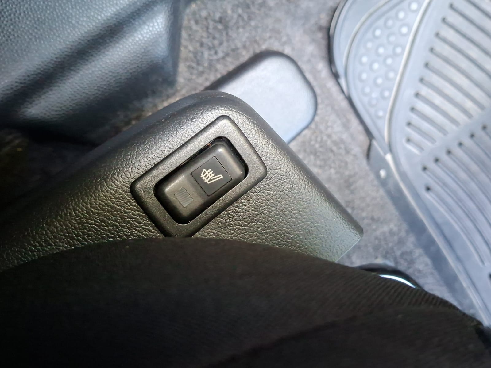 MAZDA 2 1.5i 16V Sport-image-15