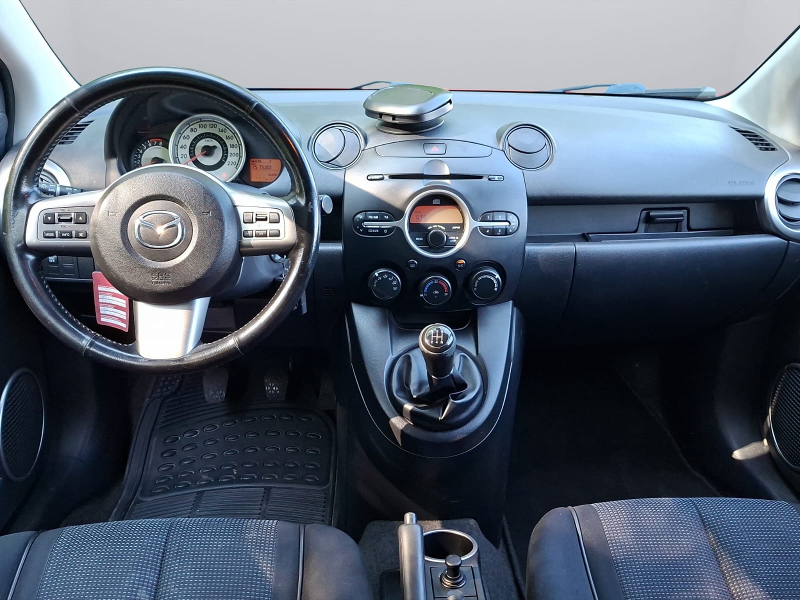MAZDA 2 1.5i 16V Sport-image-12