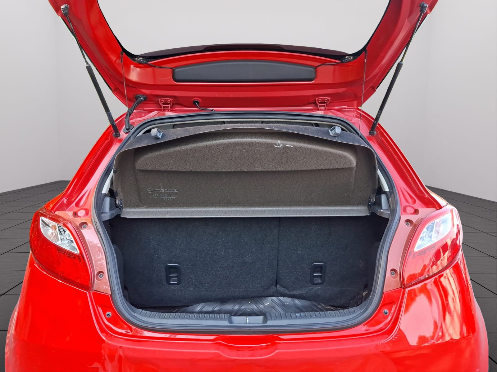 MAZDA 2 1.5i 16V Sport-image-6