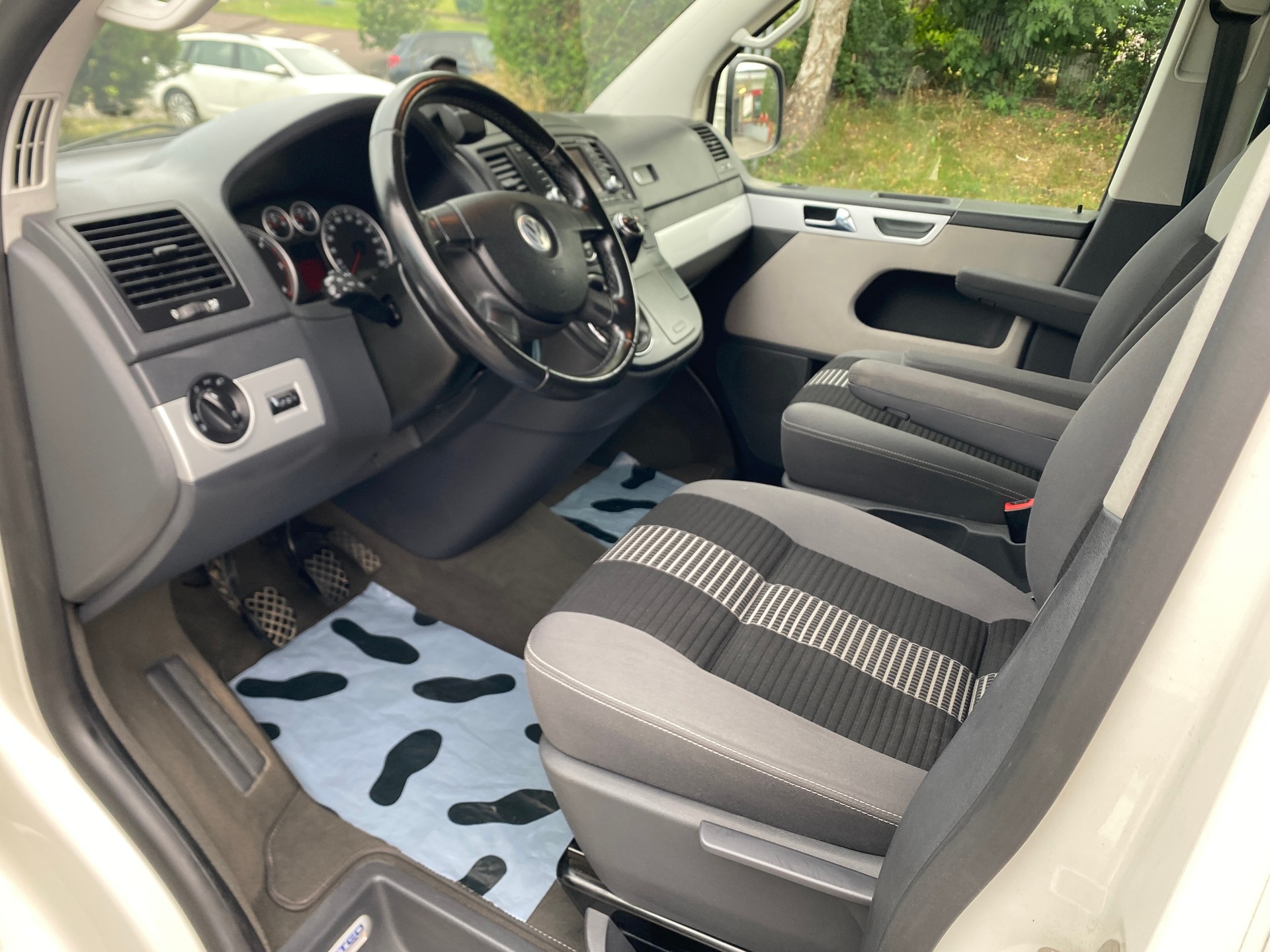 VW Multivan-image-10