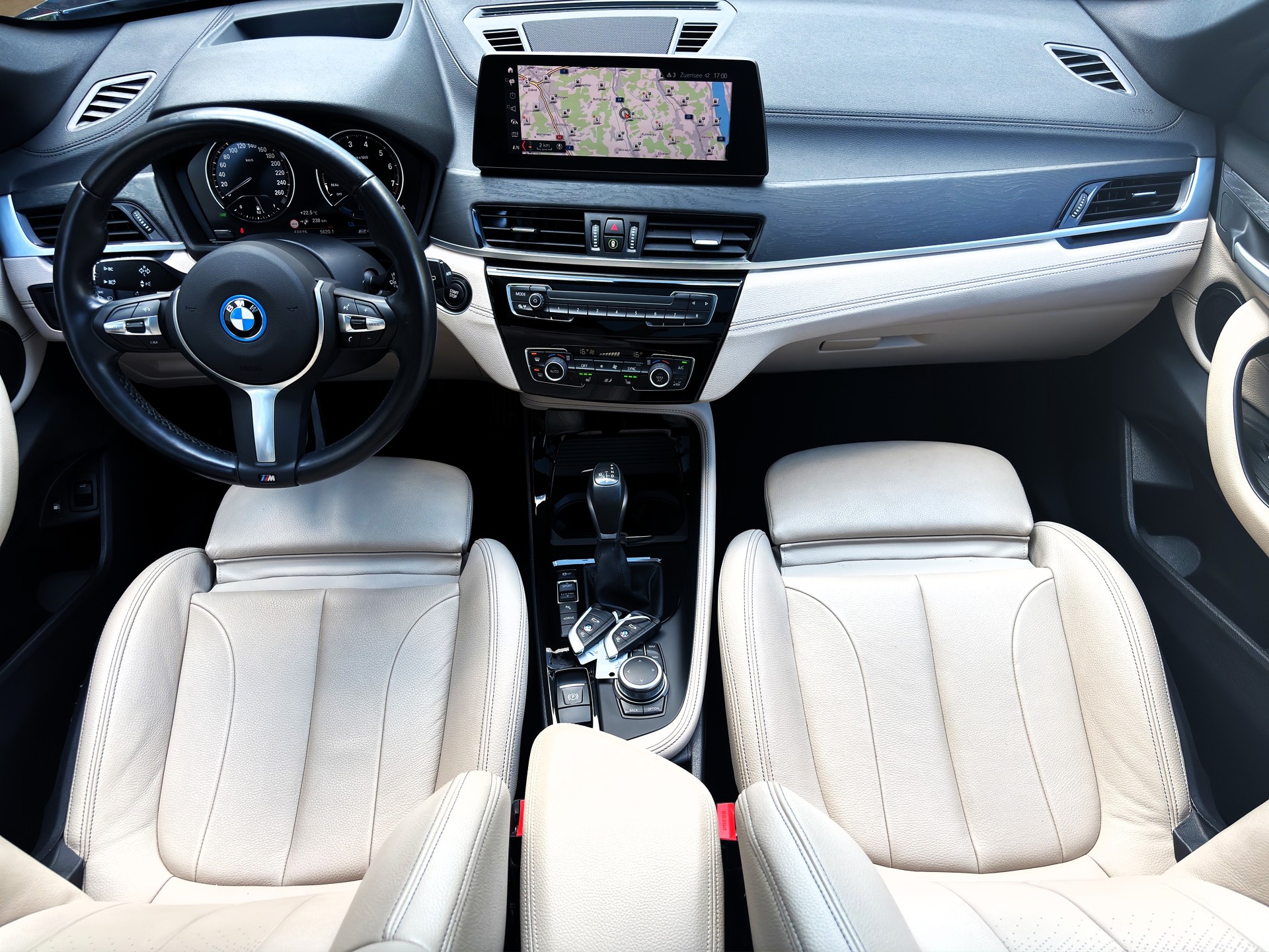 BMW X1 xDrive 25e❗M Sport❗Steptronic ✅CH-Fahrzeug & Frisch ab Service✅-image-7