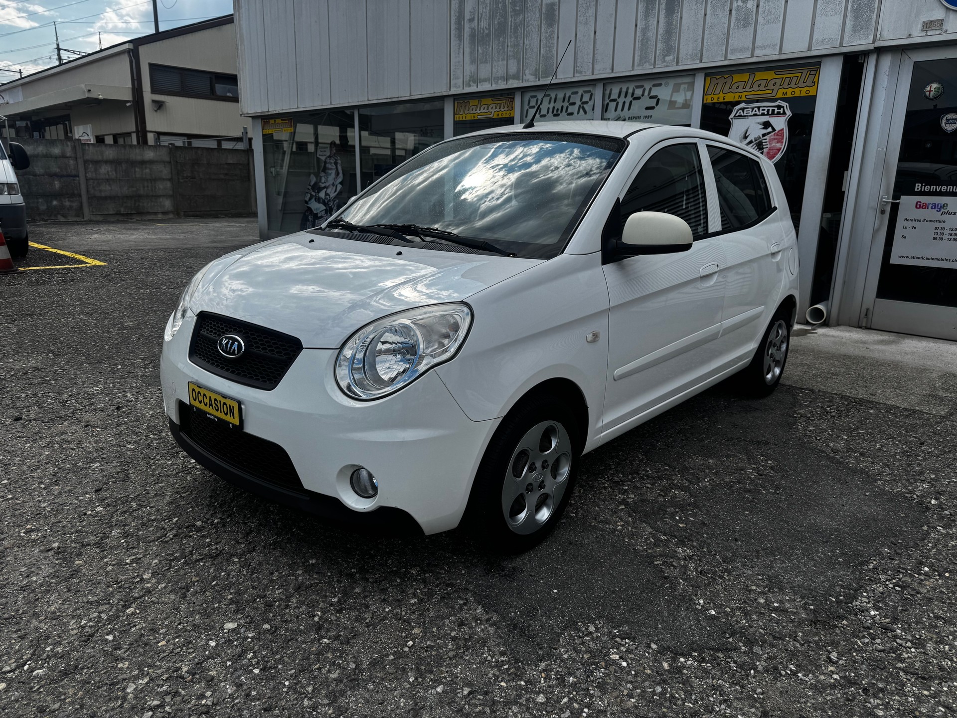 KIA Picanto 1.1 Trend-image-1