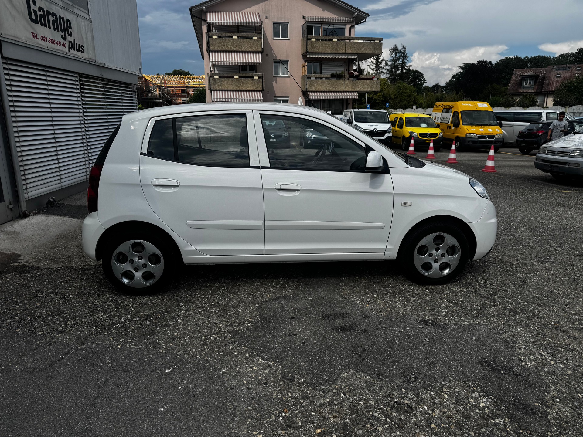 KIA Picanto 1.1 Trend-image-6