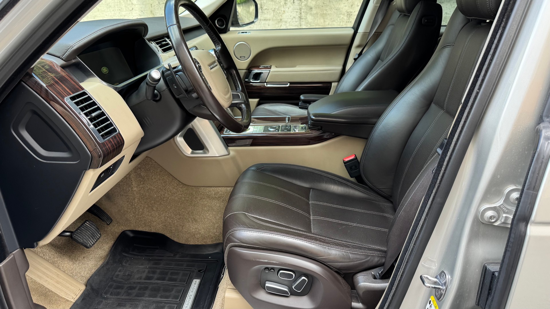 LAND ROVER Range Rover 3.0 TDV6 HSE Automatic-image-8