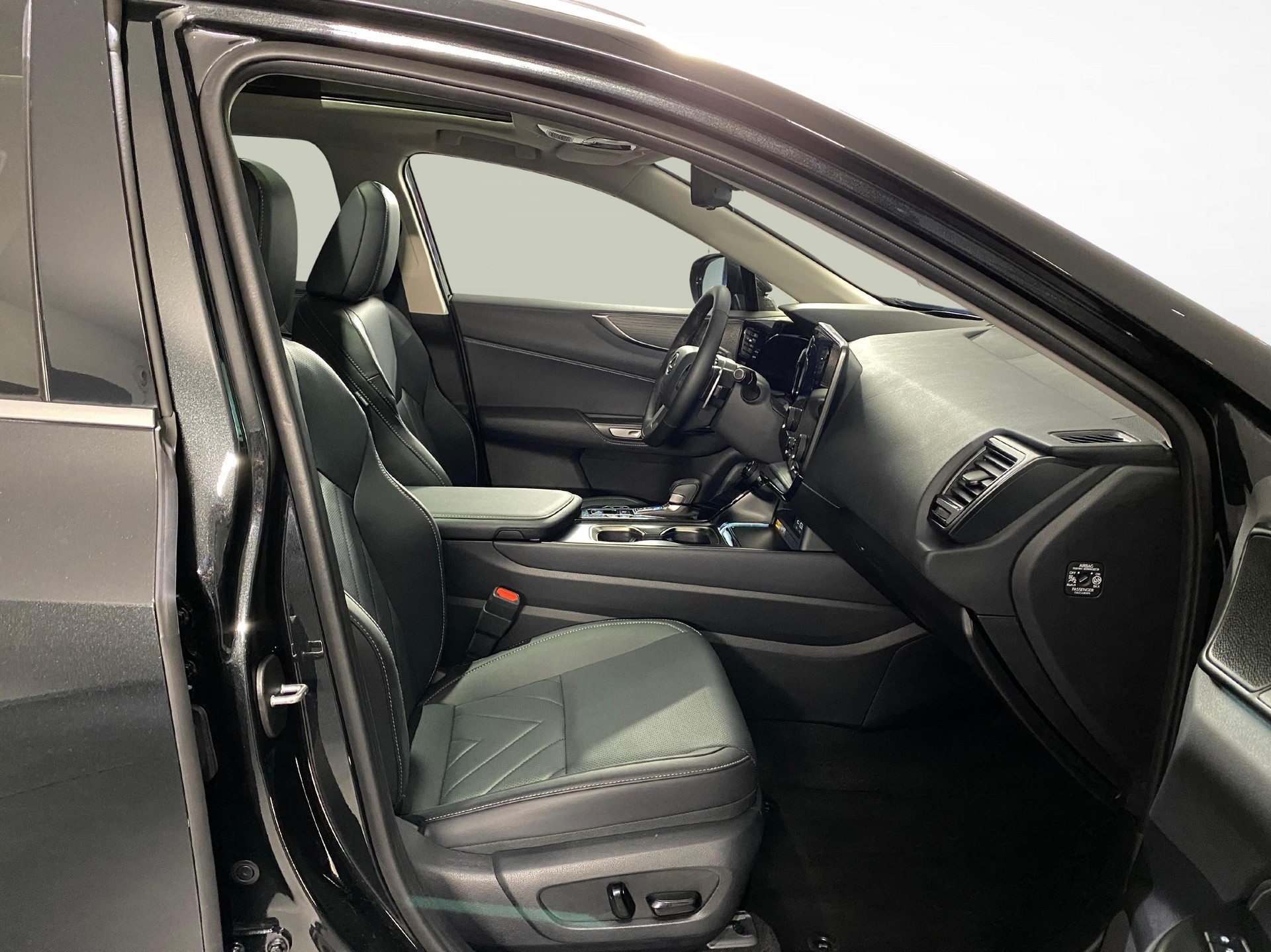 LEXUS NX 450h+ Excellence-image-9