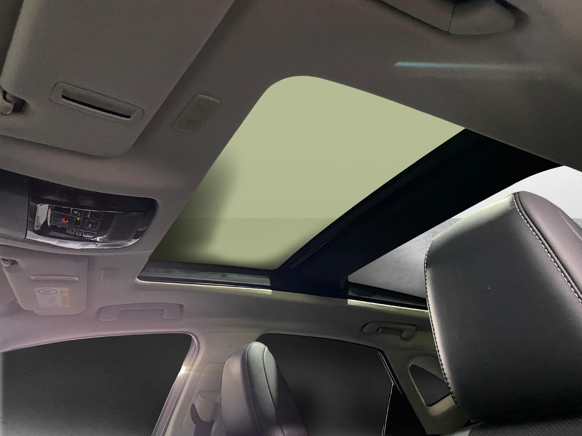 LEXUS NX 450h+ Excellence-image-13