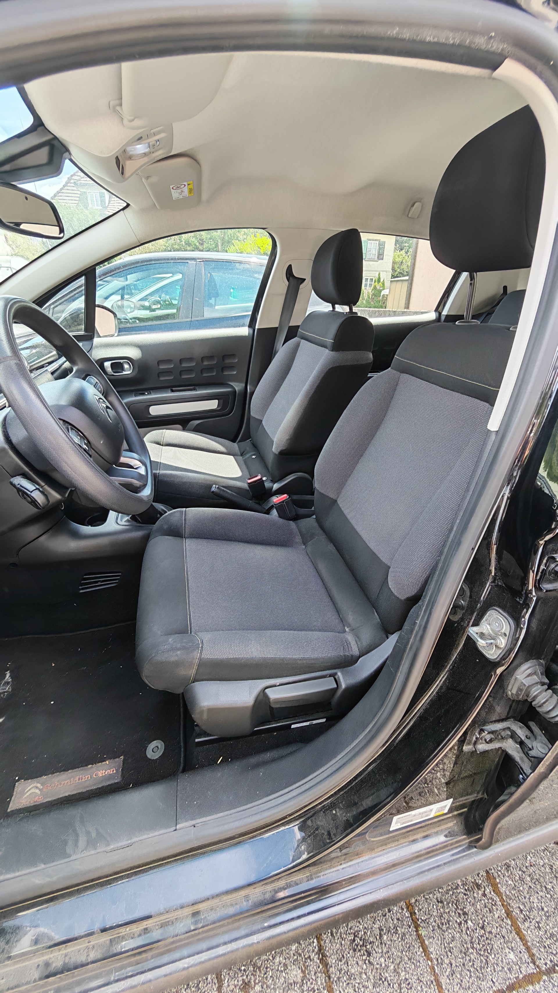 CITROEN C3 1.2i PureTech Feel-image-6