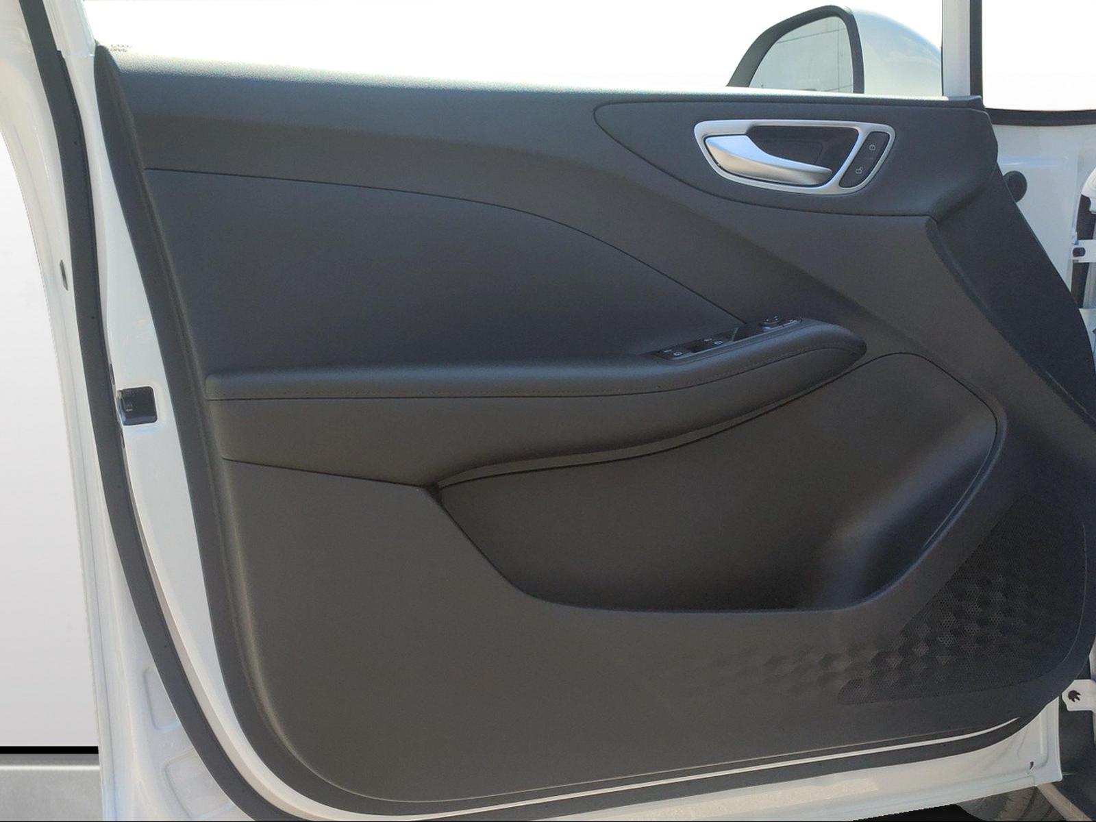 MG 4 Urban 43kWh Comfort-image-6