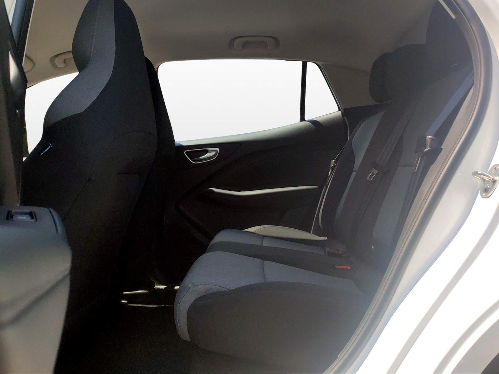 MG 4 Urban 43kWh Comfort-image-9