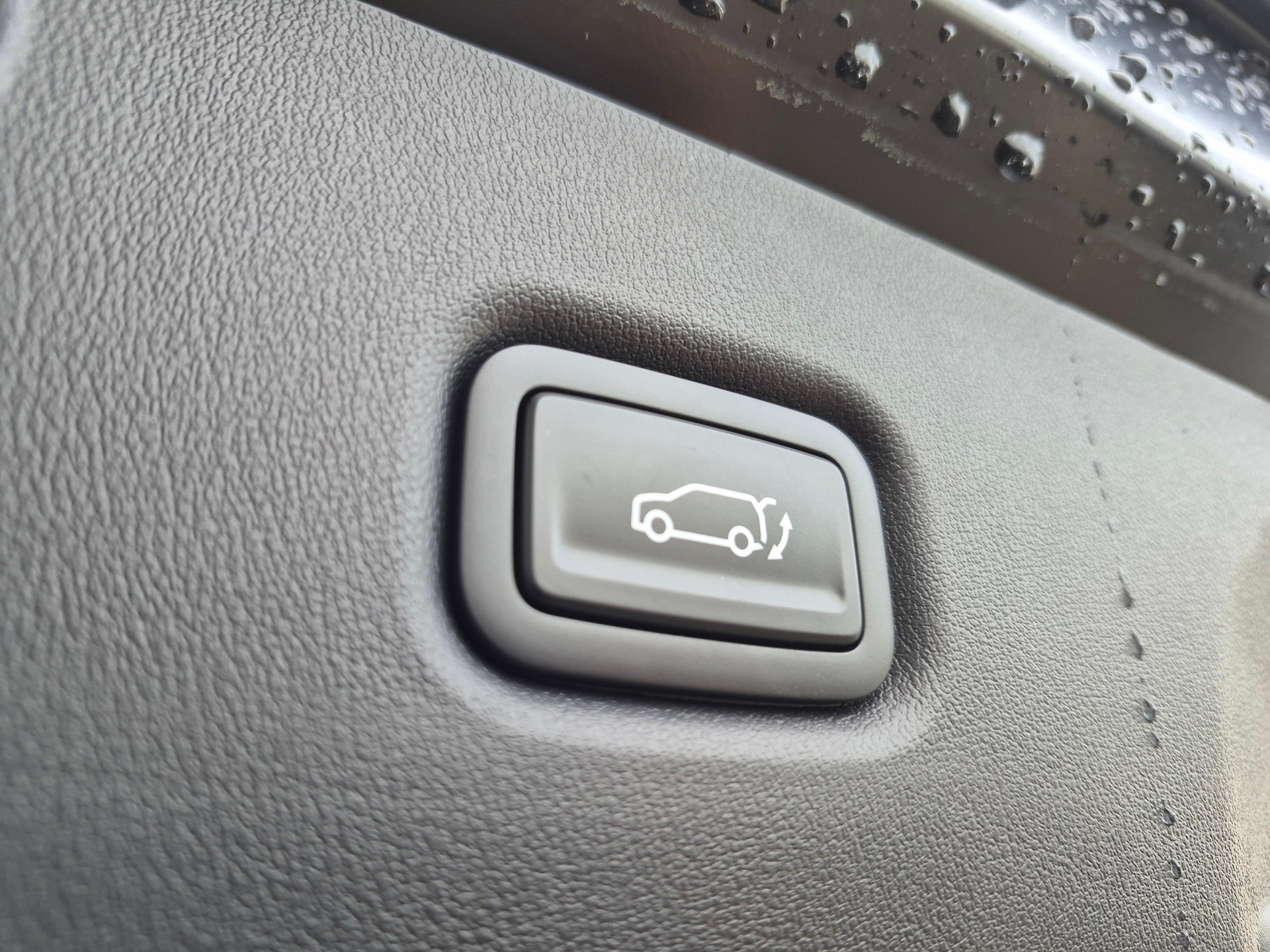 KIA K4 SW 1.6 T-GDi GT-Line-image-15