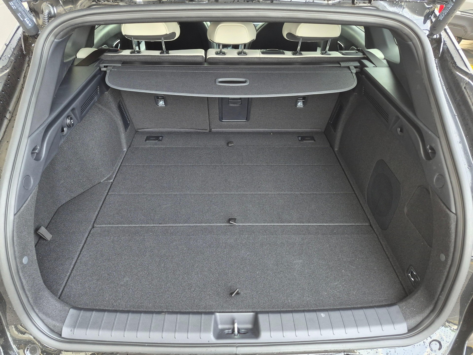 KIA K4 SW 1.6 T-GDi GT-Line-image-13