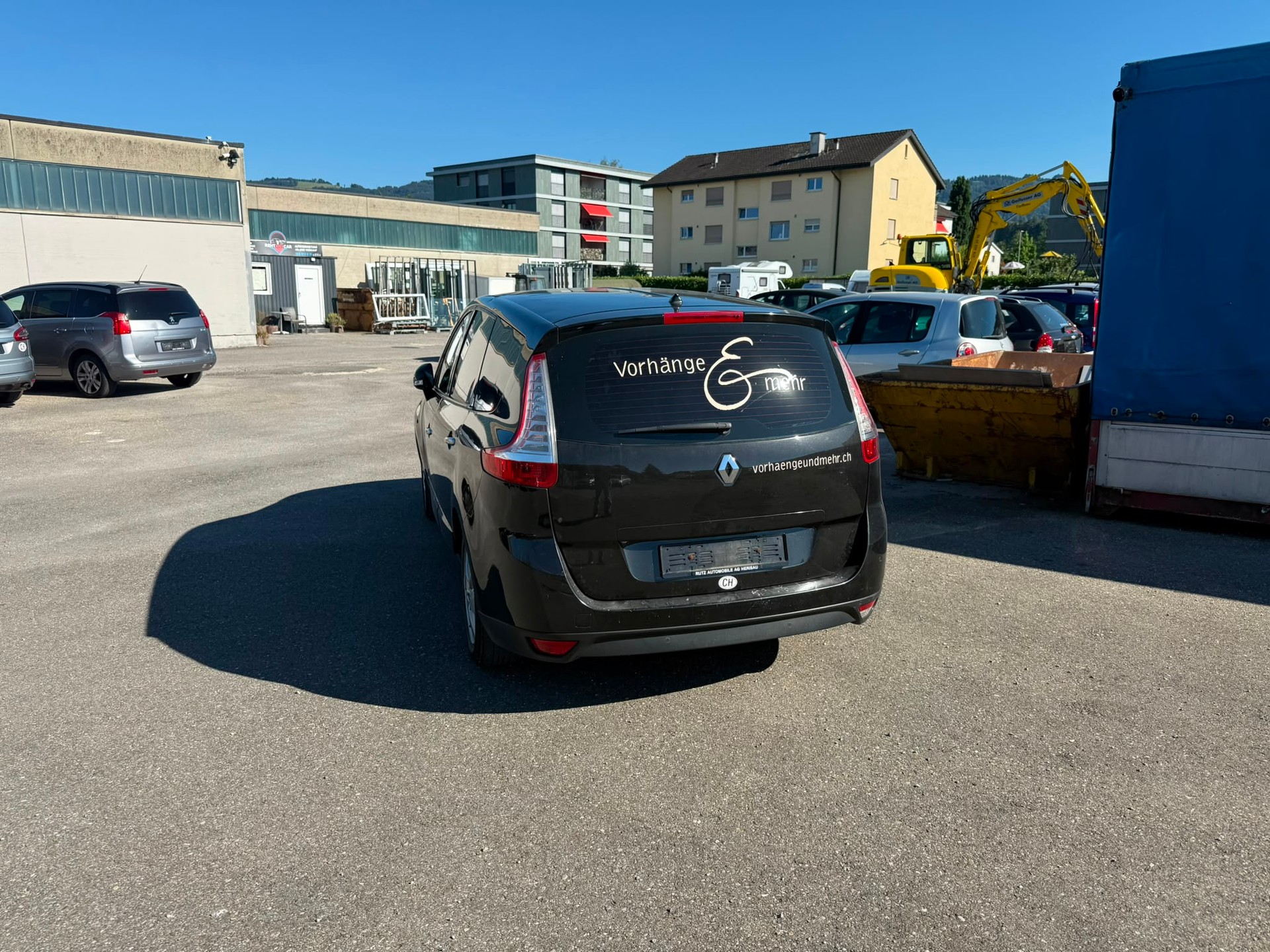 RENAULT Grand Scénic 1.4 16V Turbo Dynamique-image-4