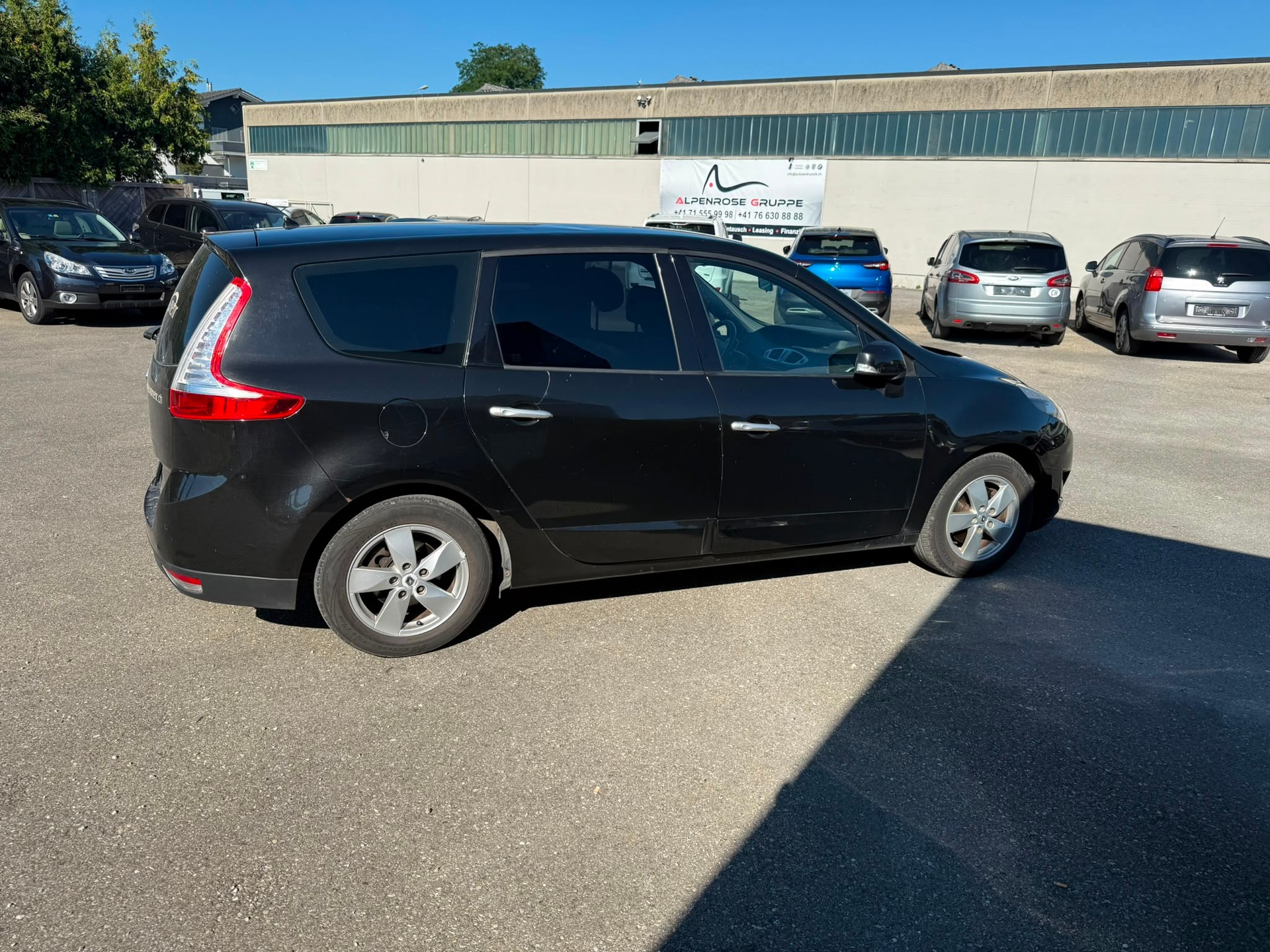 RENAULT Grand Scénic 1.4 16V Turbo Dynamique-image-7