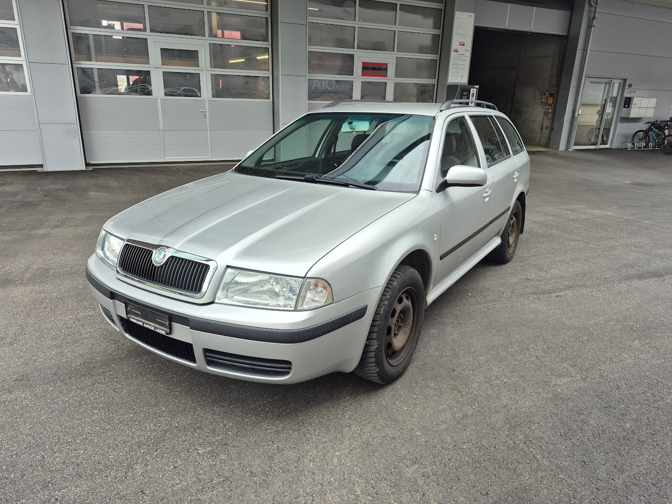 SKODA Octavia 1.9 TDI Tour 4x4-image-0