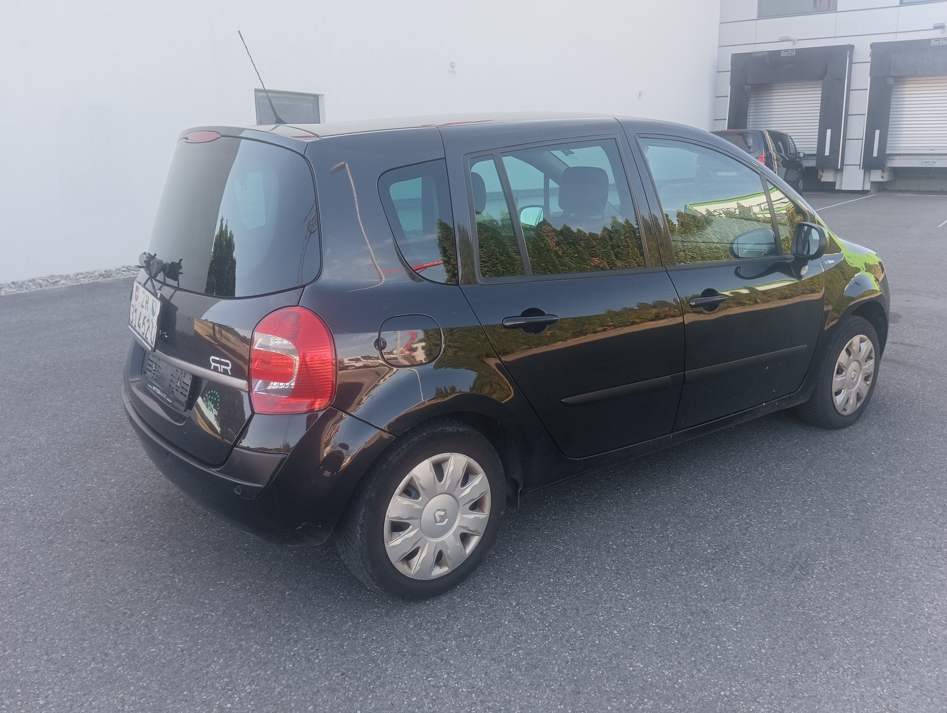 RENAULT Modus 1.6 16V Night&Day Automatic-image-4