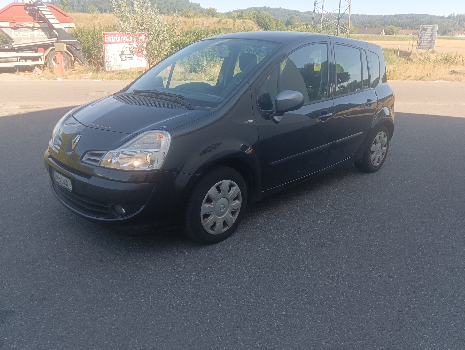 RENAULT Modus 1.6 16V Night&Day Automatic-image-1