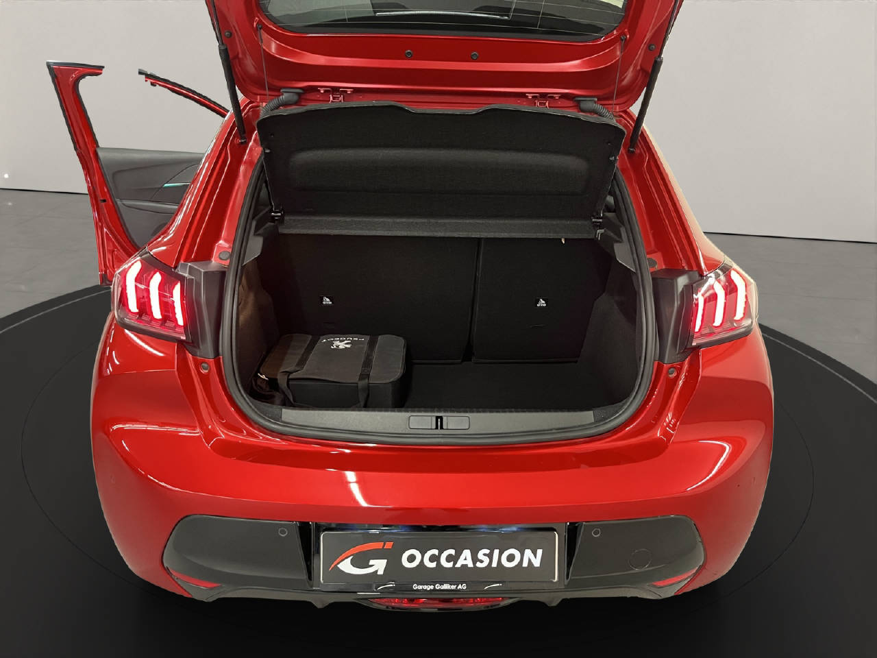 PEUGEOT 208 e-Allure Pack-image-16