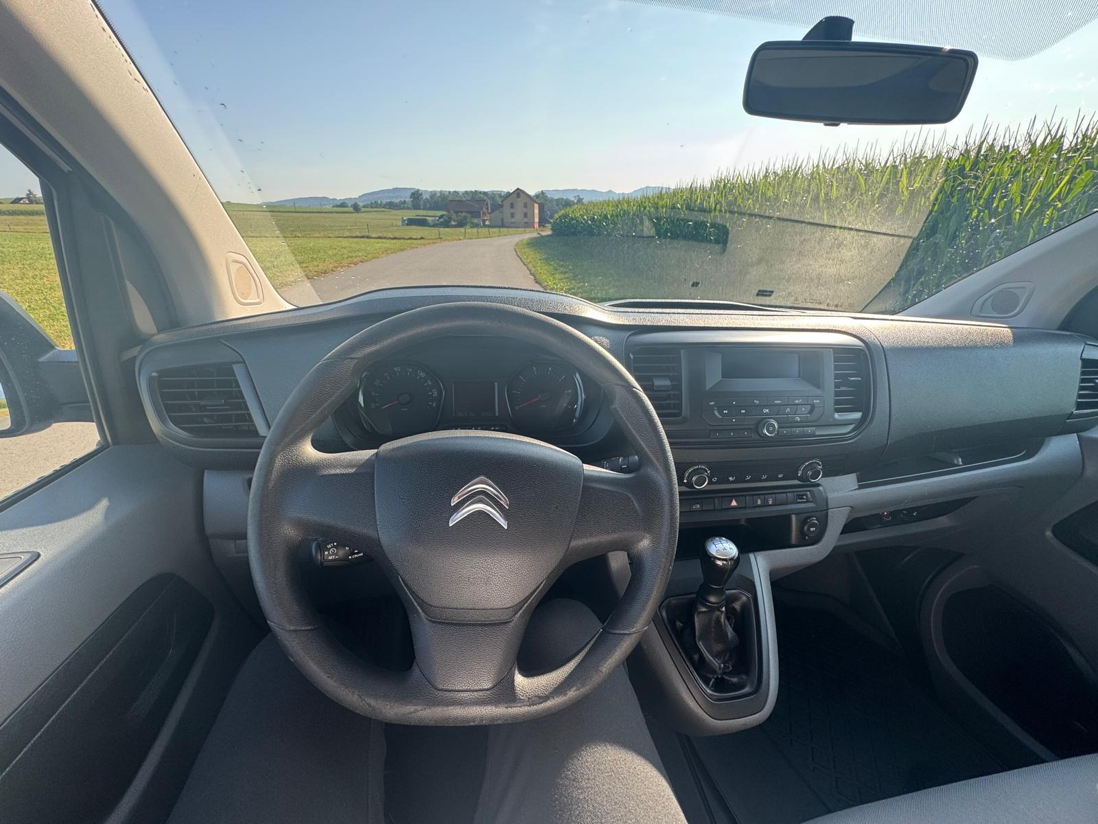 CITROEN Jumpy 1.6 BlueHDi 95 XS Attraction-image-9