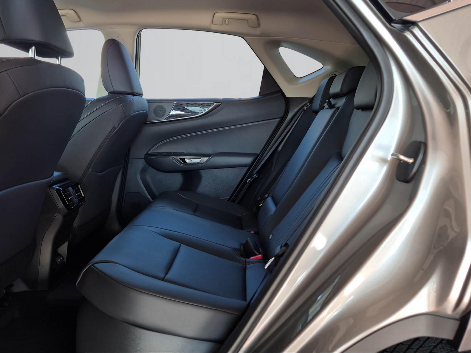 LEXUS NX 450h+ Comfort-image-7