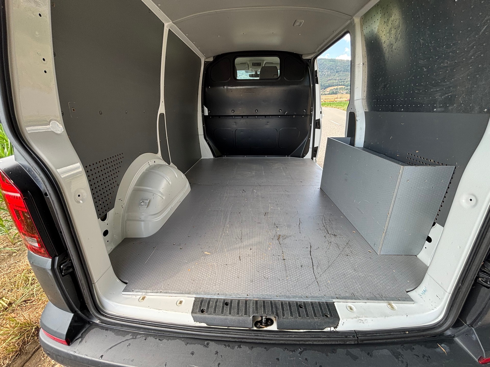 VW 2.0 TDI 150 DSG 4motion-image-4