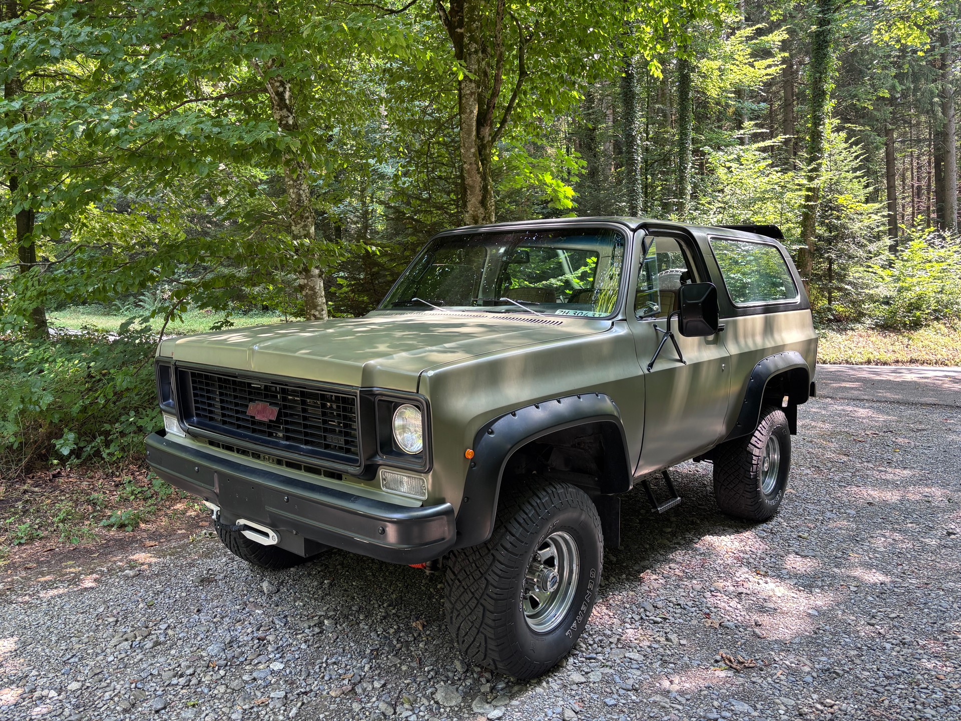 CHEVROLET BLAZER-image-1