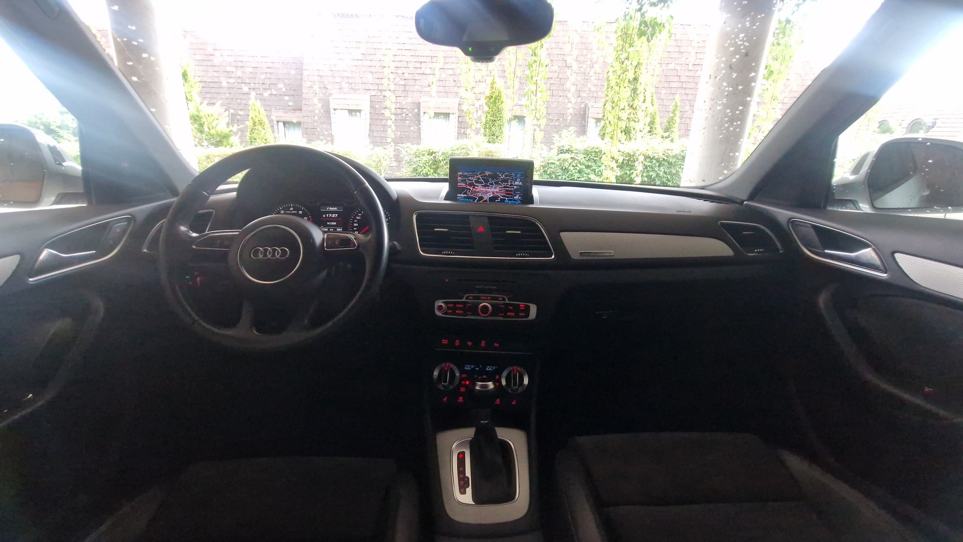 AUDI 2.0 TFSI quattro S-Tronic-image-5