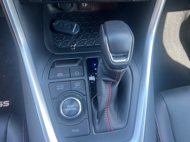 SUZUKI Across 2.5 Plug-in-Hybrid Compact Top E-CVT-image-10