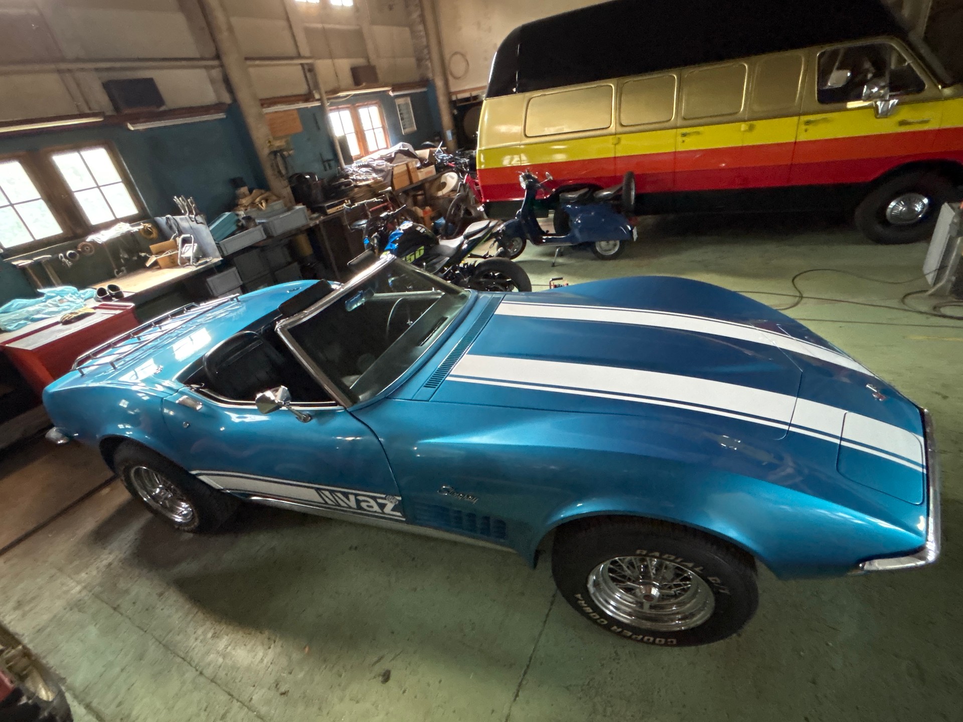 CHEVROLET C3 Stingray-image-4