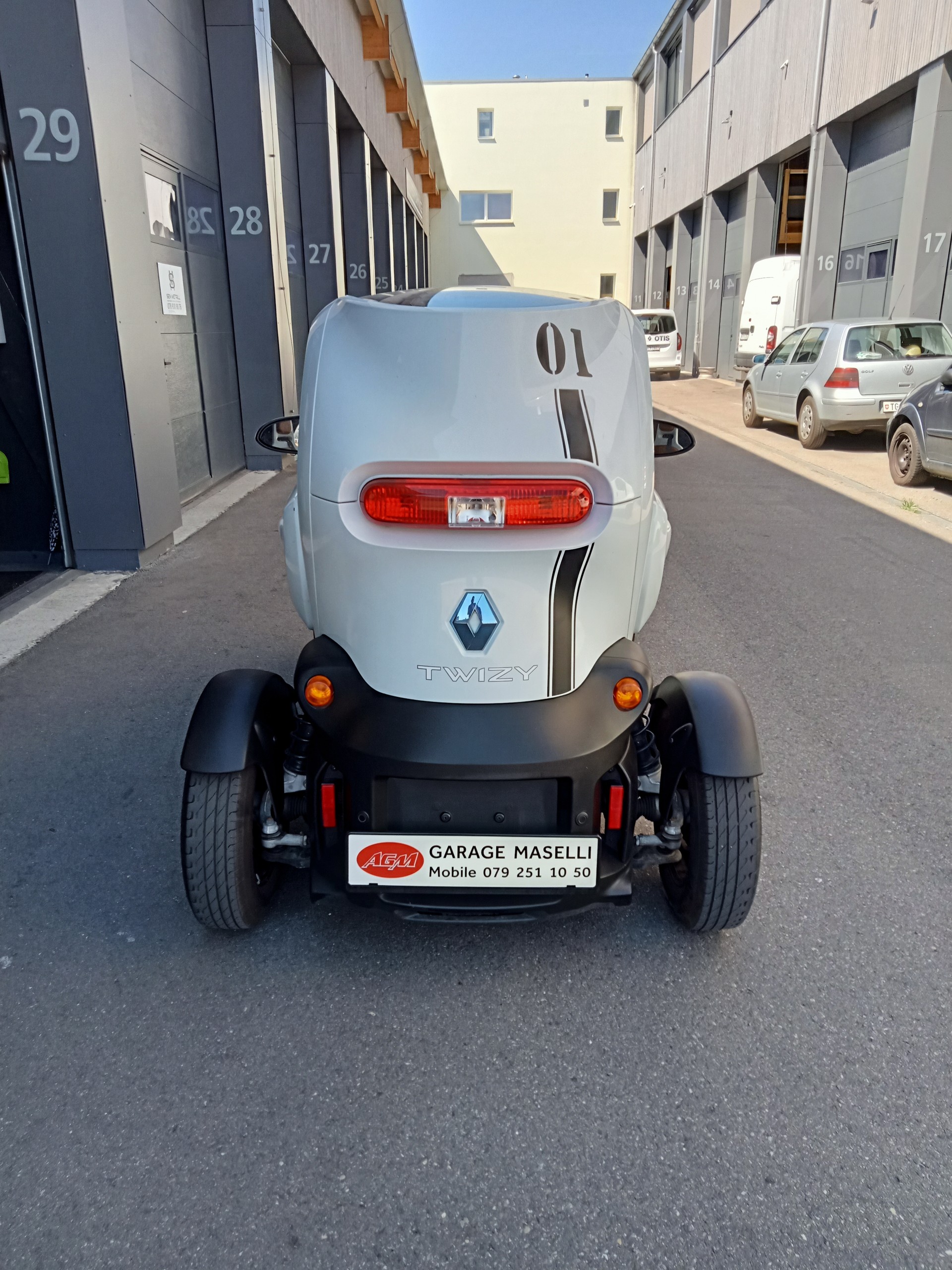 RENAULT Twizy Z.E. Urban (Batterie 🔋 inklusive)-image-3