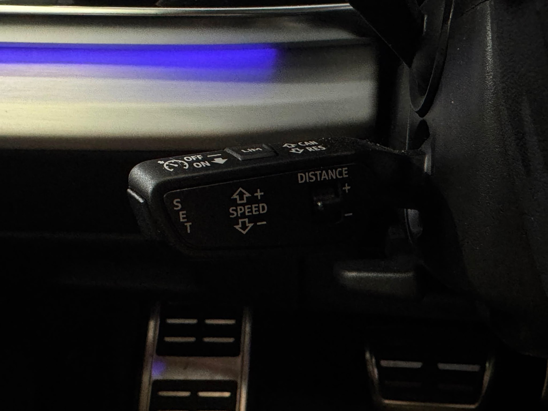 AUDI Q8 55 TFSI e quattro PHEV tiptronic-image-12