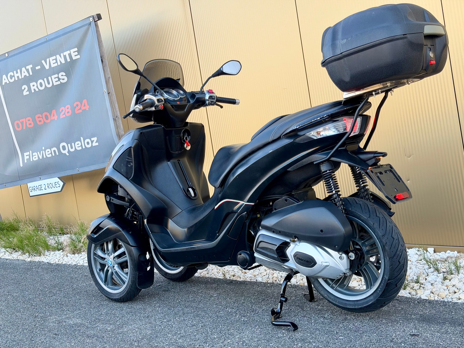 PIAGGIO MP3 Yourban 300 i.e.-image-10