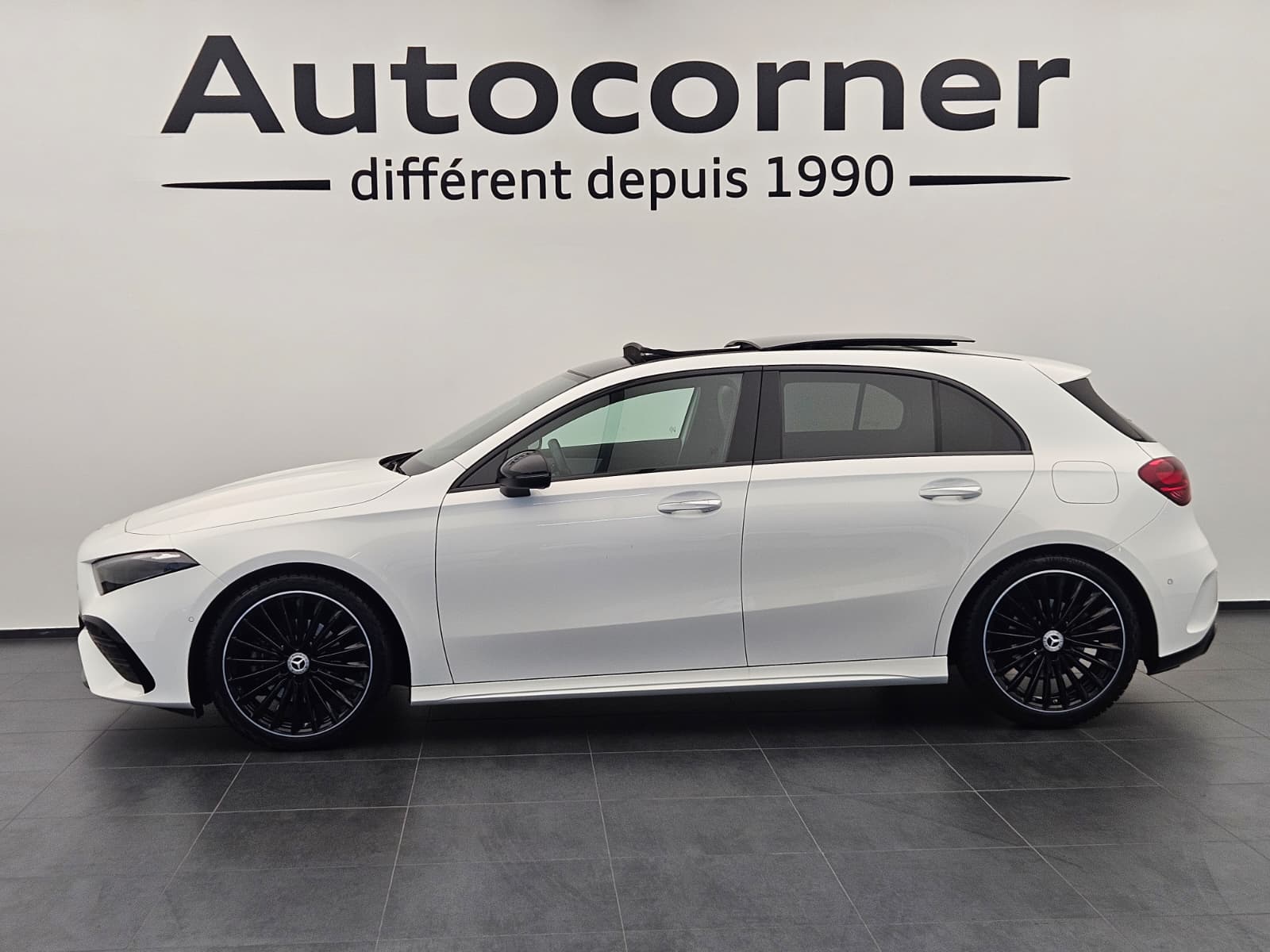 MERCEDES-BENZ A 200 7G-DCT-image-1