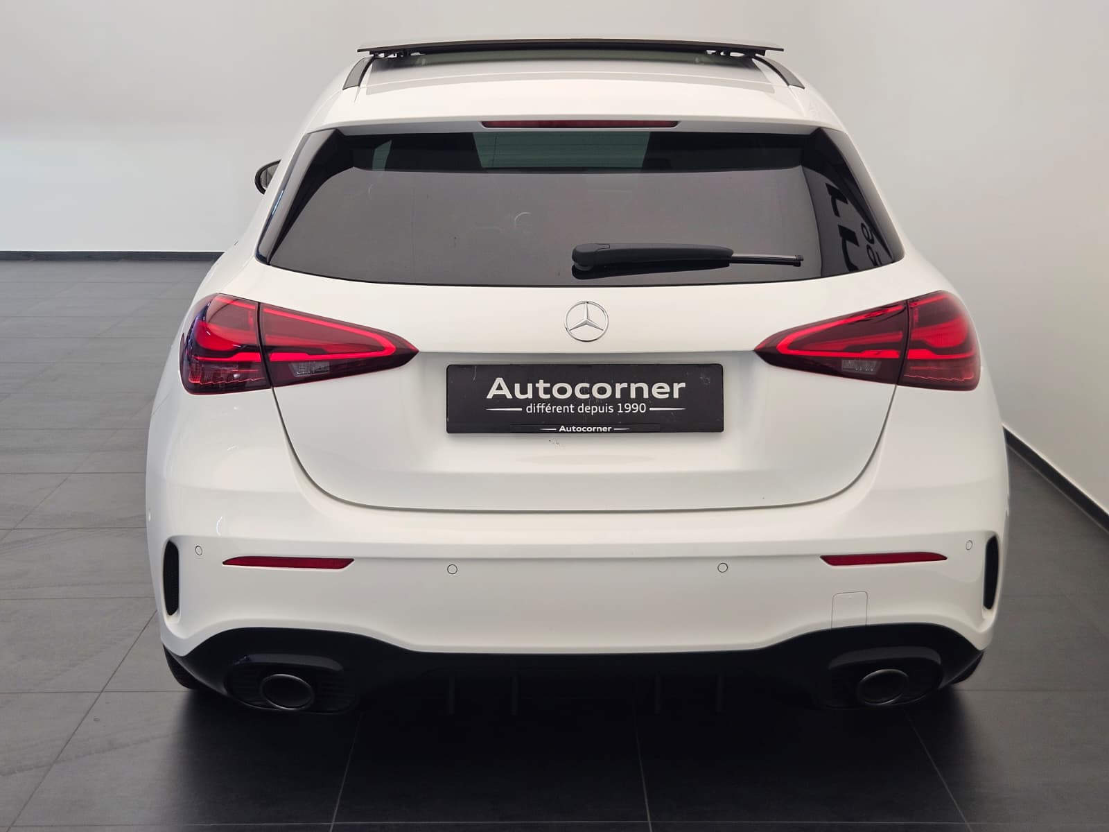 MERCEDES-BENZ A 200 7G-DCT-image-7