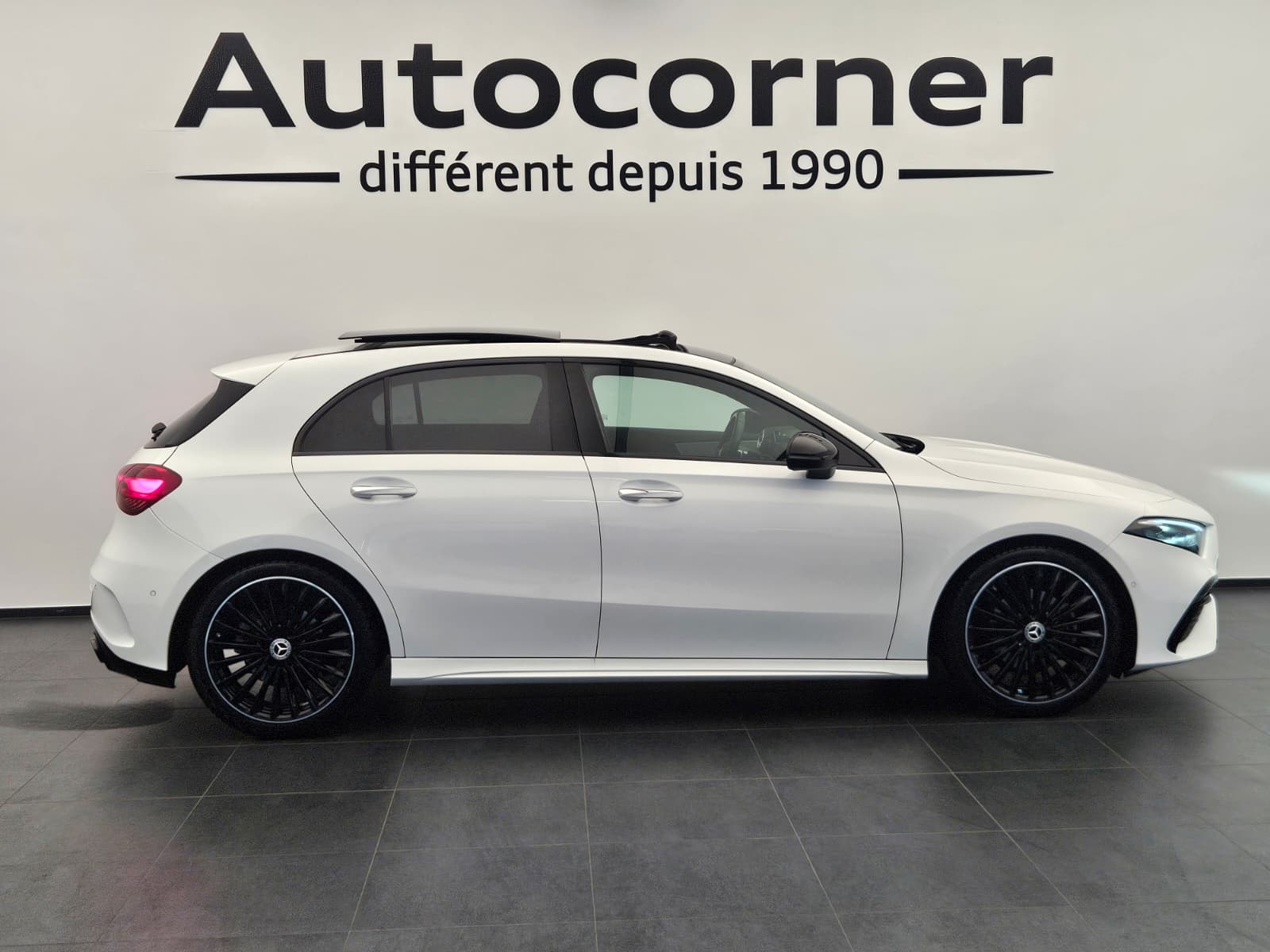 MERCEDES-BENZ A 200 7G-DCT-image-5
