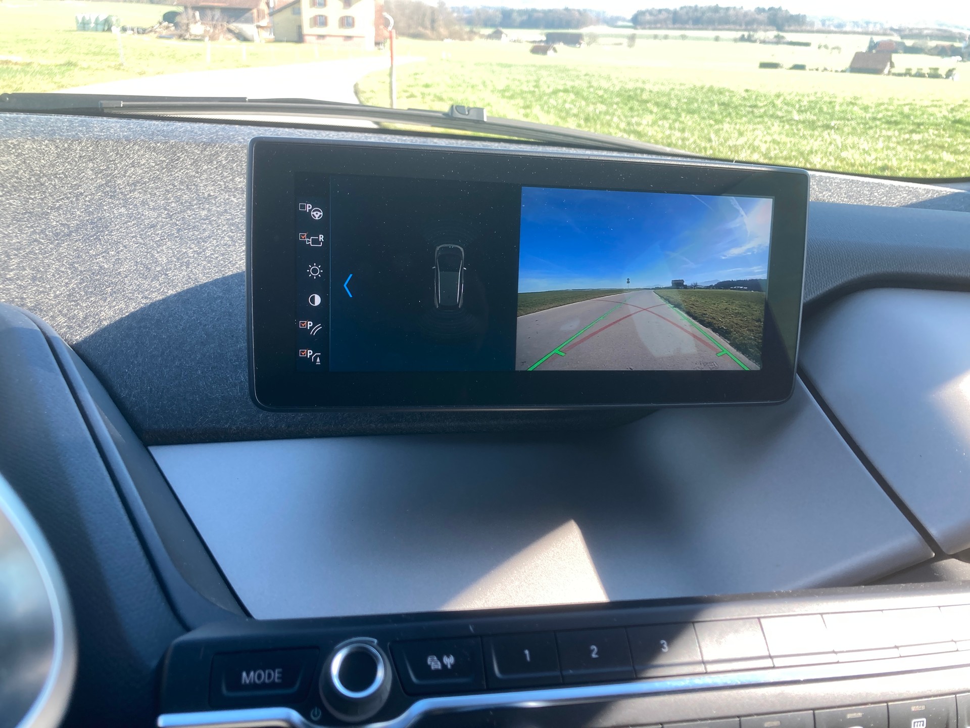 BMW i3 (120Ah)-image-13