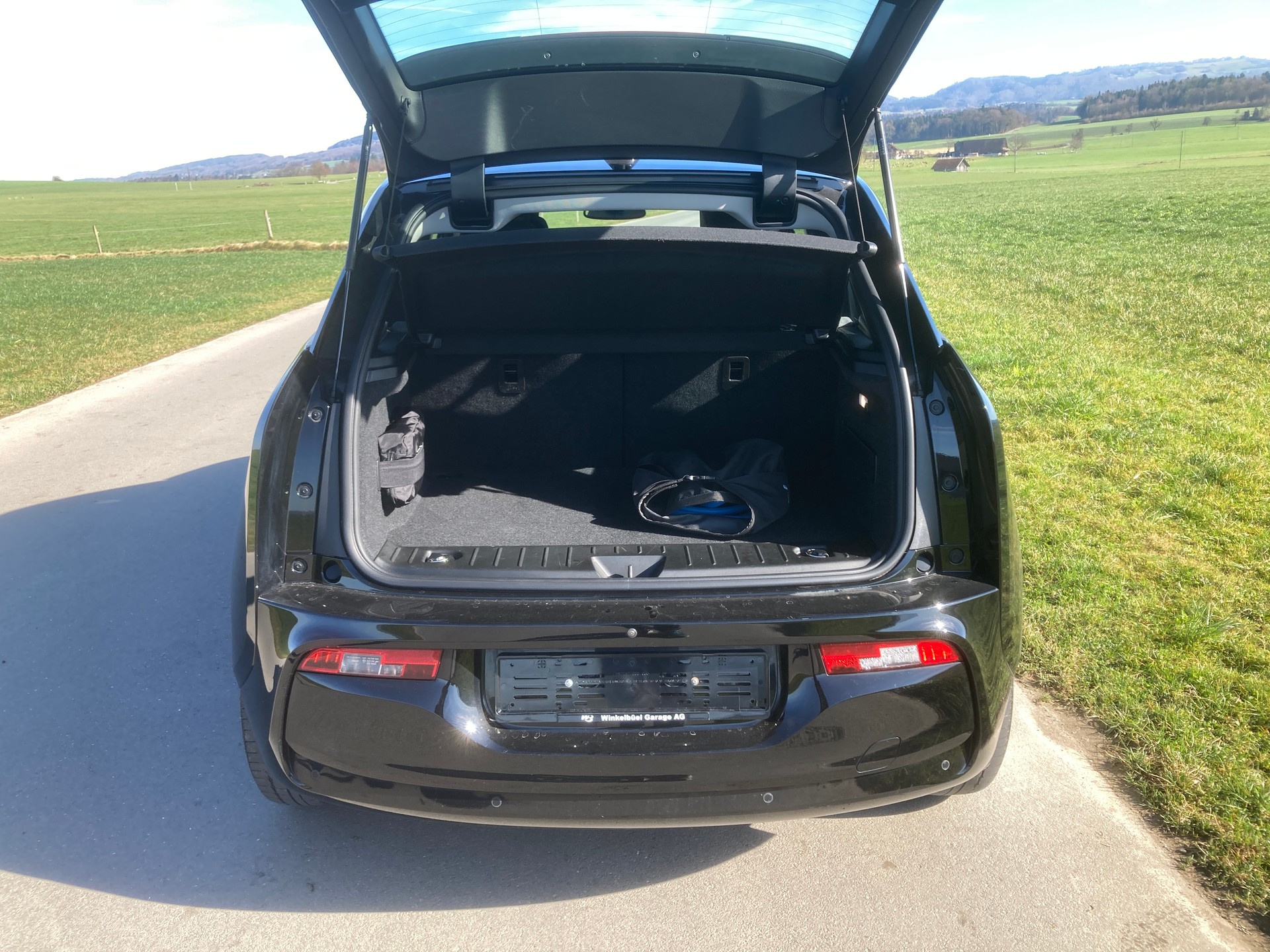 BMW i3 (120Ah)-image-5