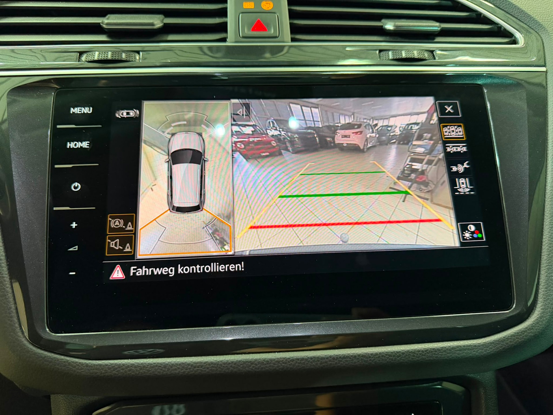 VW Tiguan 2.0TSI Elegance 4Motion DSG-image-13